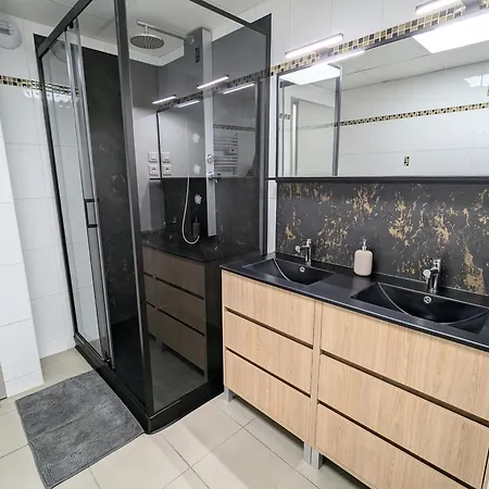 Spacieux 3 Chambres, Proche Et Nature, Wifi, Parking, Animaux Admis - Fr-1-589-782 Apartment